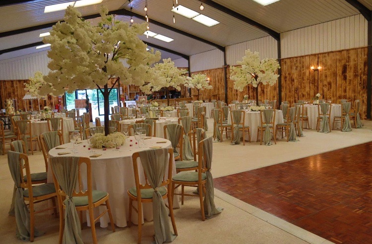 Bilston Brook Wedding Barn-Image-11