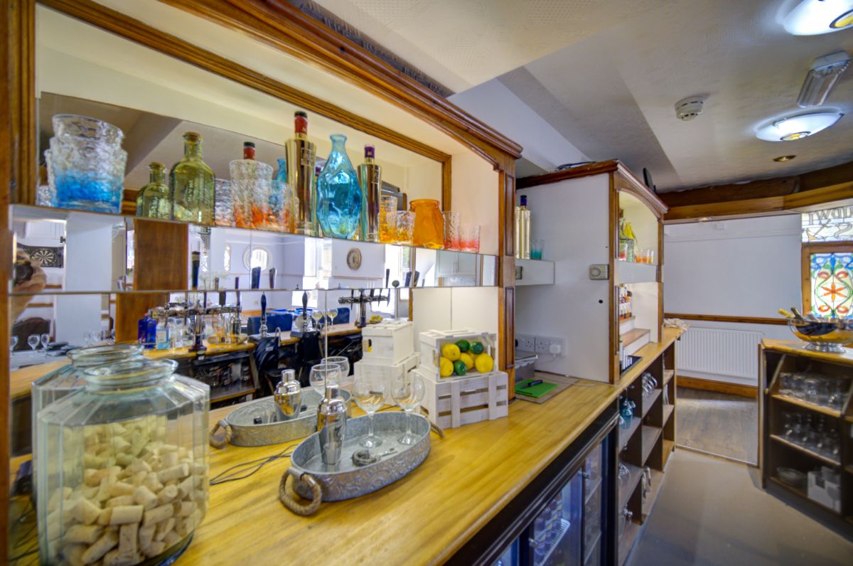 Gallery Item 15 for The Ynys -  Venue Hire with Accommodation