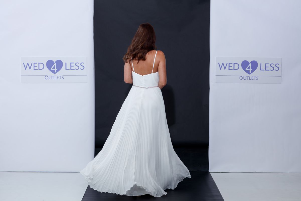 WED4LESS OUTLETS-Image-26
