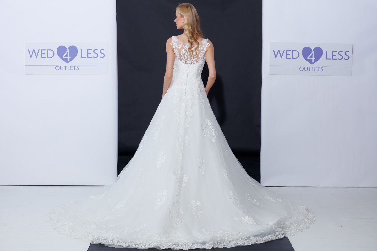 WED4LESS OUTLETS-Image-79