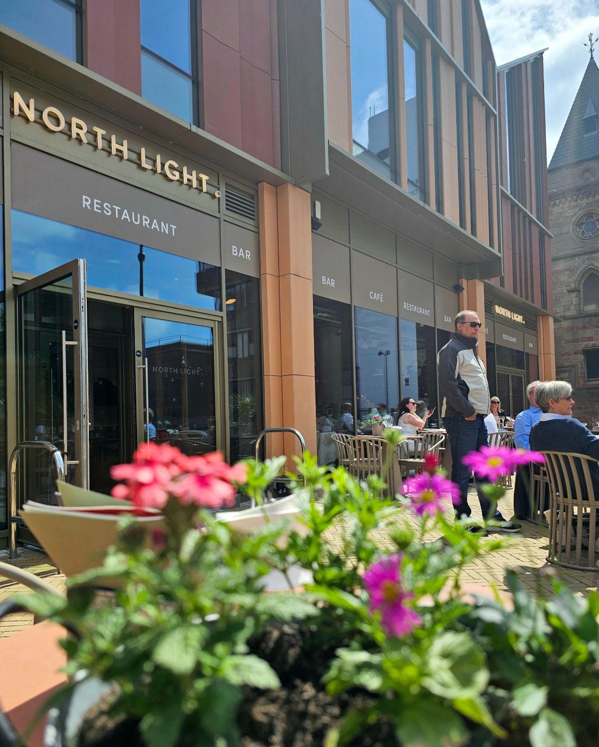 Gallery Item 44 for North Light