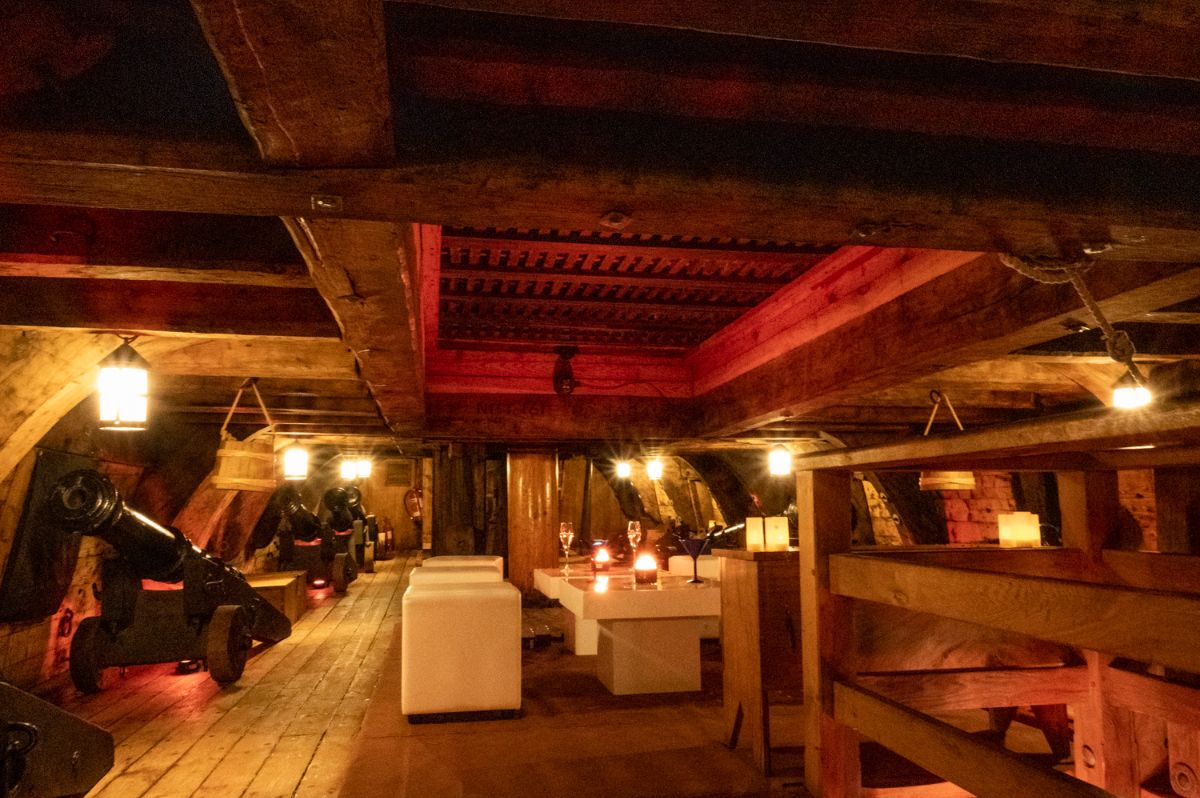 Gallery Item 88 for The Golden Hinde