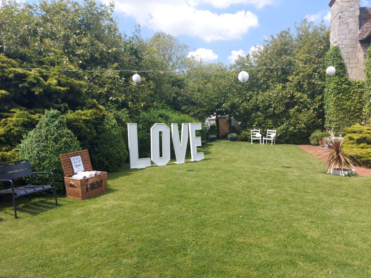 Gallery Item 31 for Moreteyne Manor