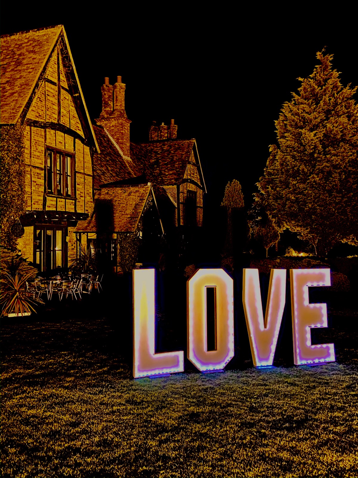 Gallery Item 98 for Moreteyne Manor
