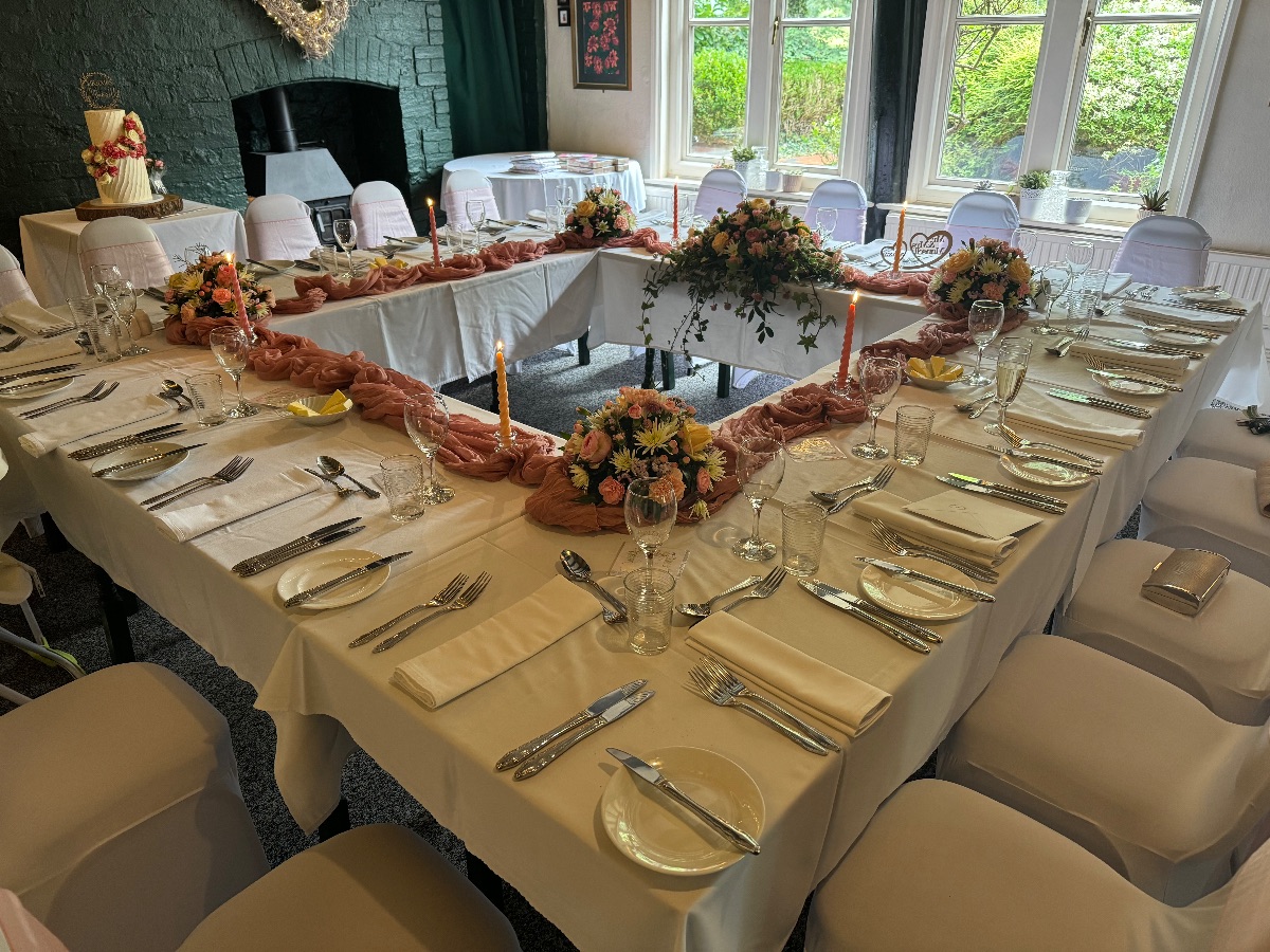 Gallery Item 20 for Moreteyne Manor