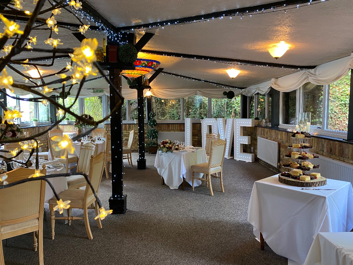 Gallery Item 103 for Moreteyne Manor