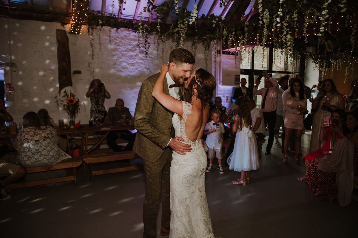 Gallery Item 73 for Bradwell Abbey Weddings