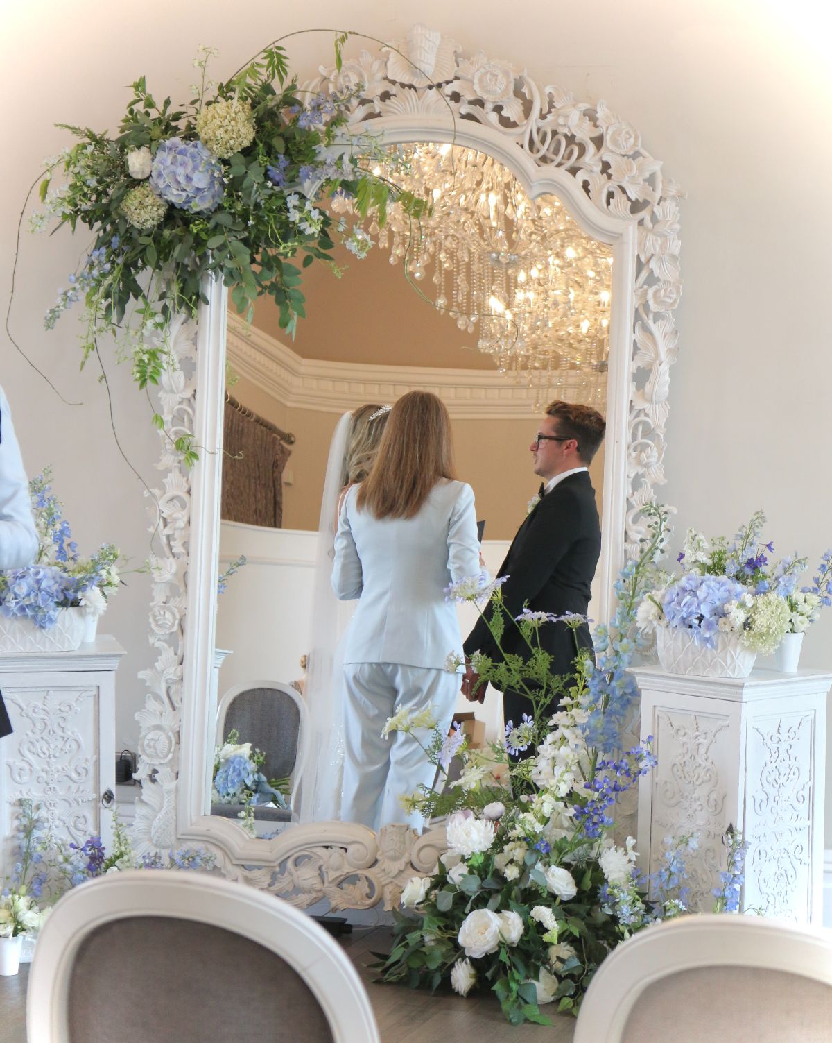 Gallery Item 59 for Amalfi White