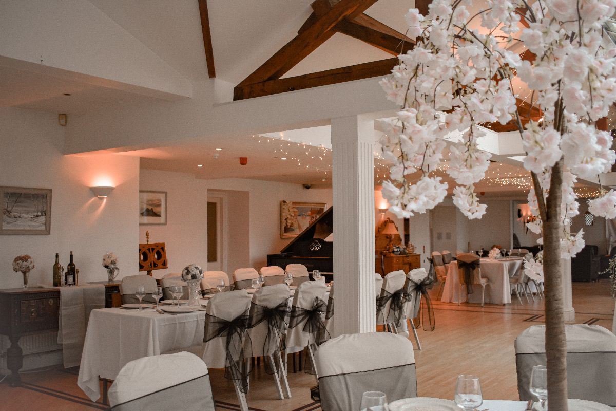 Gallery Item 14 for PLAS DOLGUOG HOTEL