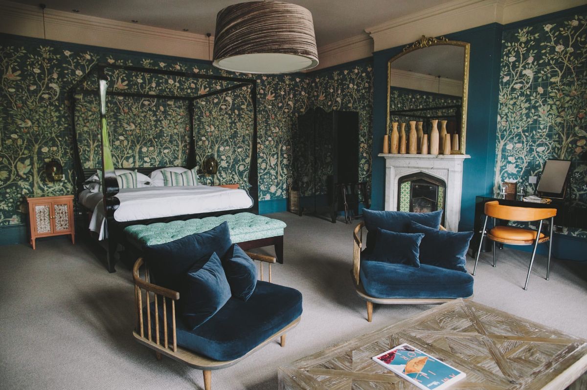 Gallery Item 9 for Hampton Manor
