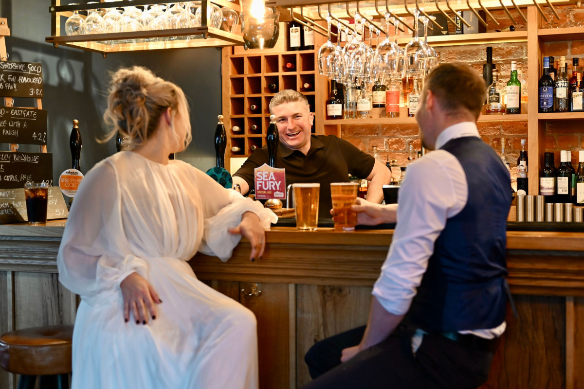 Gallery Item 10 for THE WHITE LION AT HANKELOW