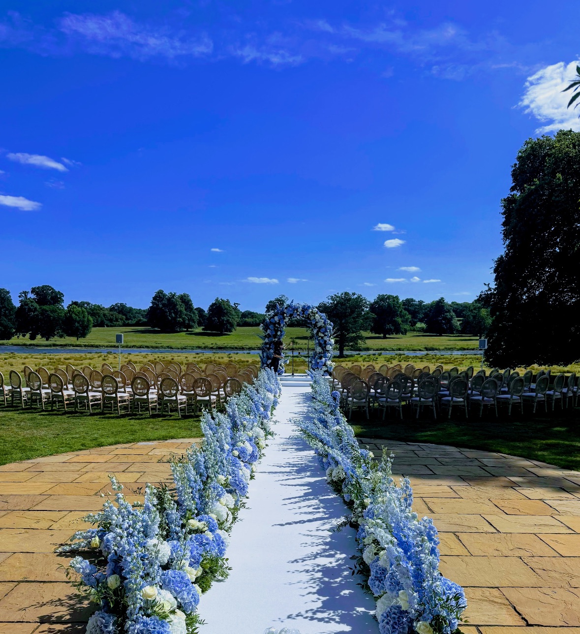 Paul Maxin Celebrant-Image-10