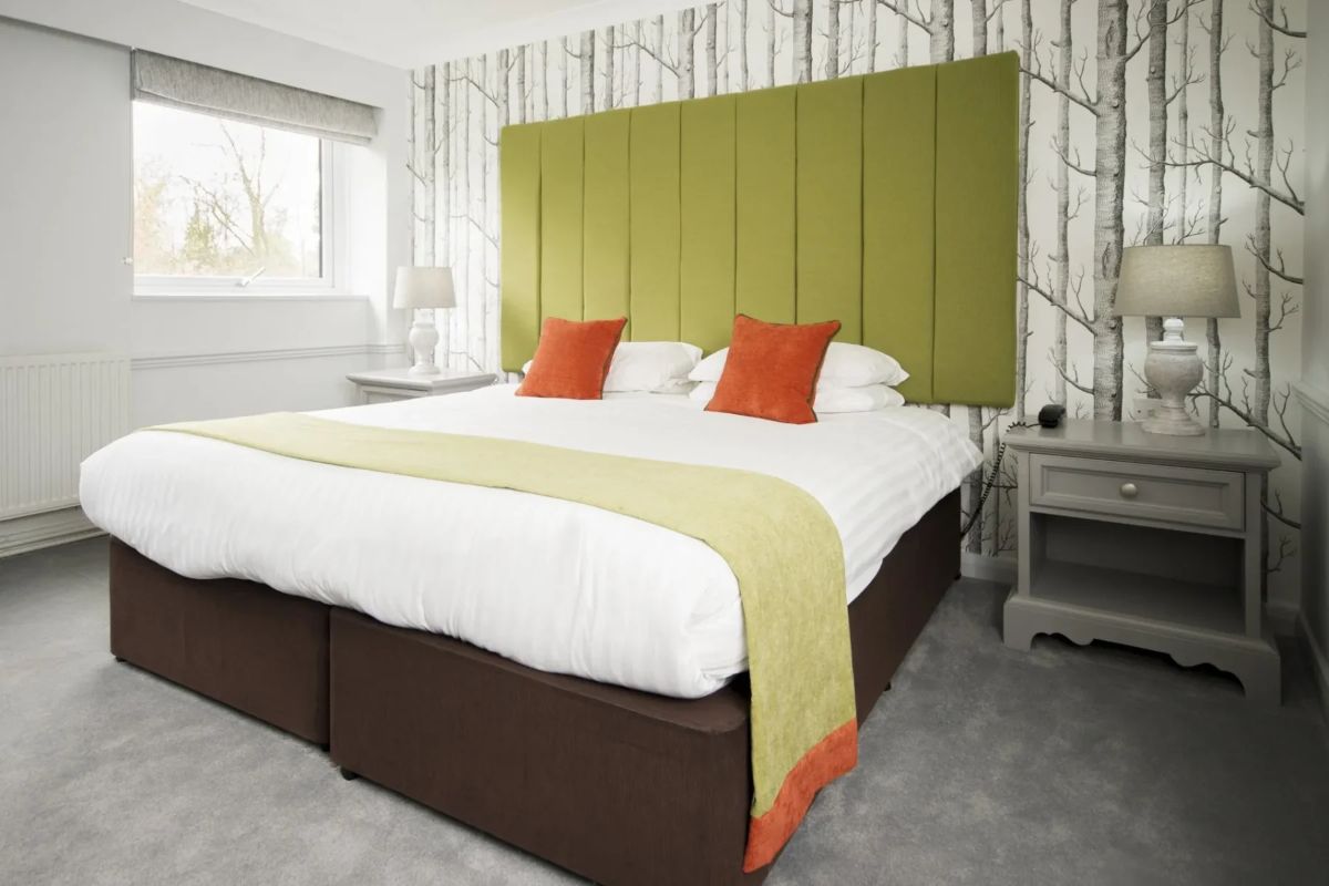 Gallery Item 39 for The Crown Hotel 