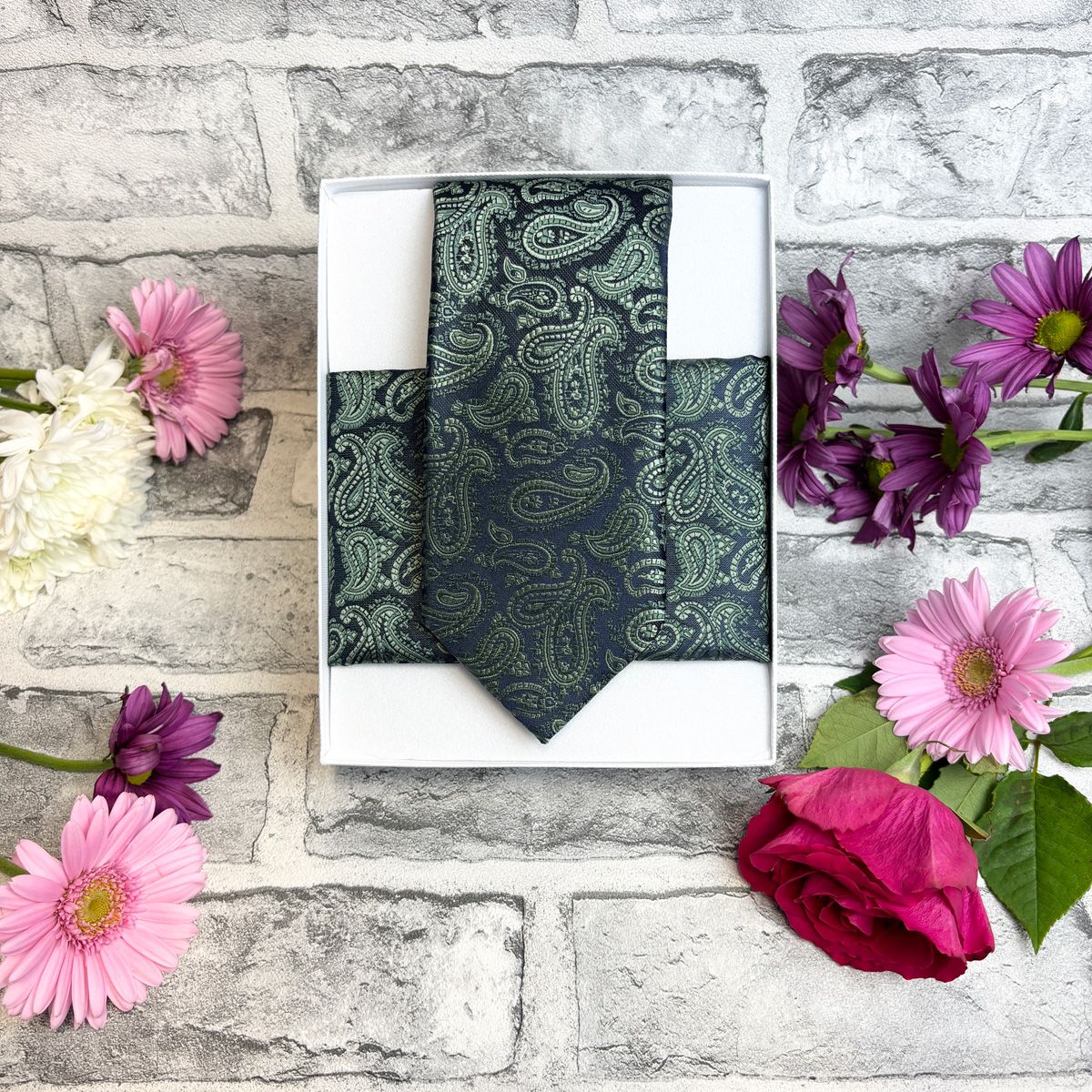 Swagger & Swoon-Image-76