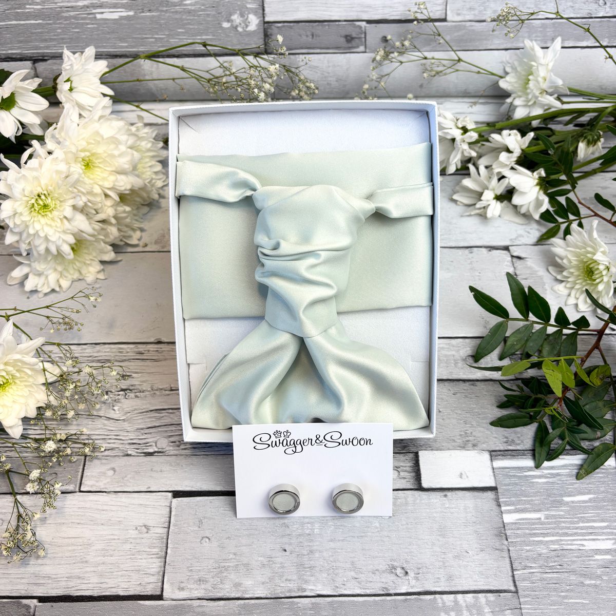 Swagger & Swoon-Image-38