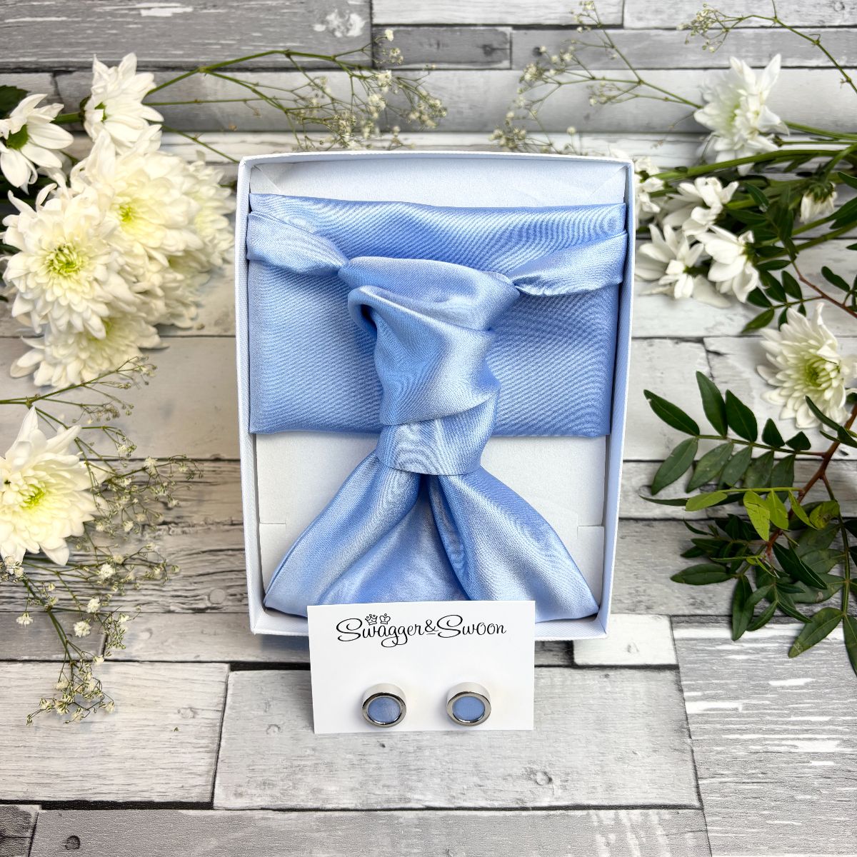 Swagger & Swoon-Image-9