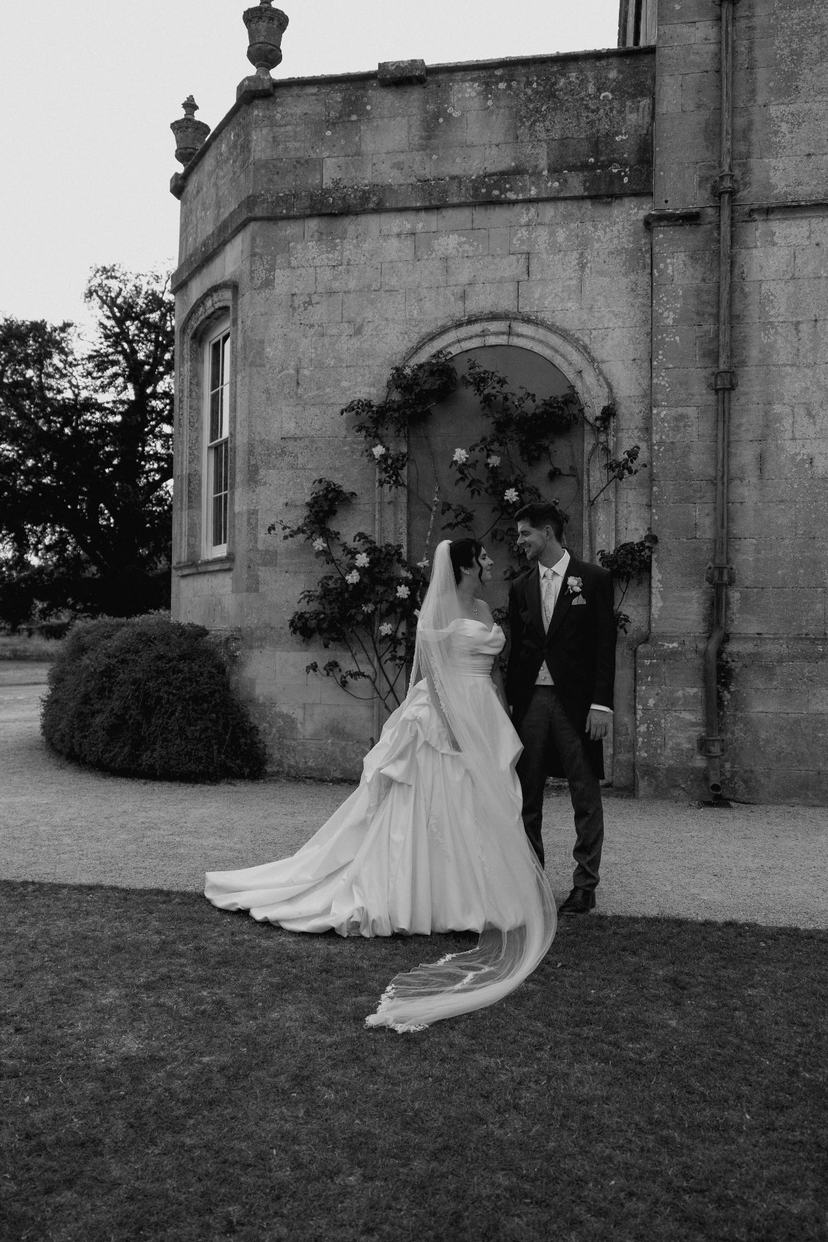 Hannah Warmisham Weddings-Image-342