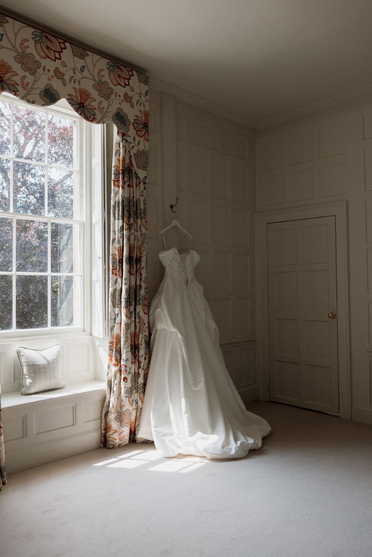 Hannah Warmisham Weddings-Image-114