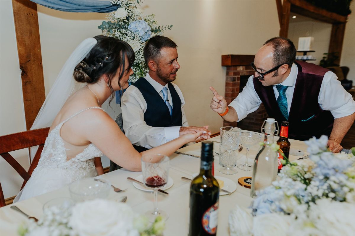 Elegant Magic - The Magic of Neil Edwards-Image-24