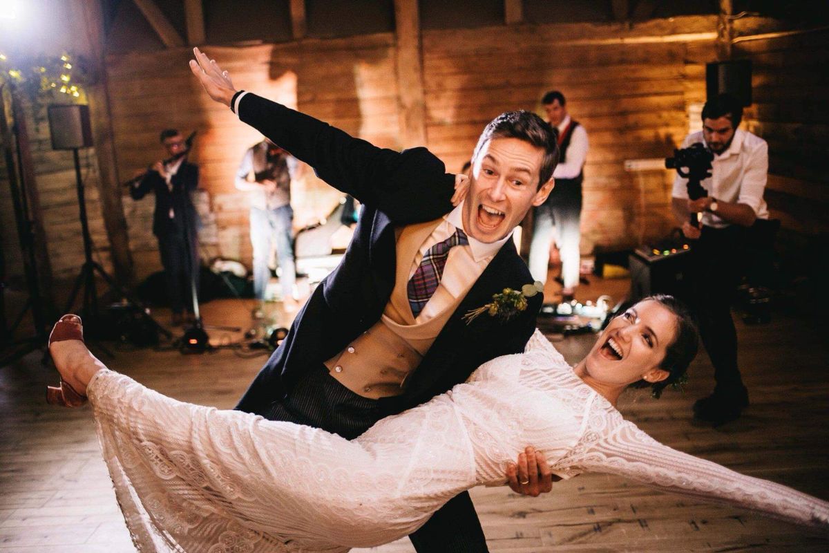 All Steps First Dance Wedding Dance Lessons and Hen Dance Lessons-Image-8