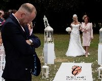 Guild of wedding photographers award