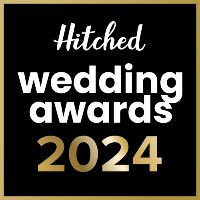 "Hitched" winner 2024 Wedding Celebrant, recognition for being one of the most recommended and best valued vendors by We