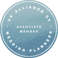 Member and trained by the UK Alliance of Wedding Planners 
