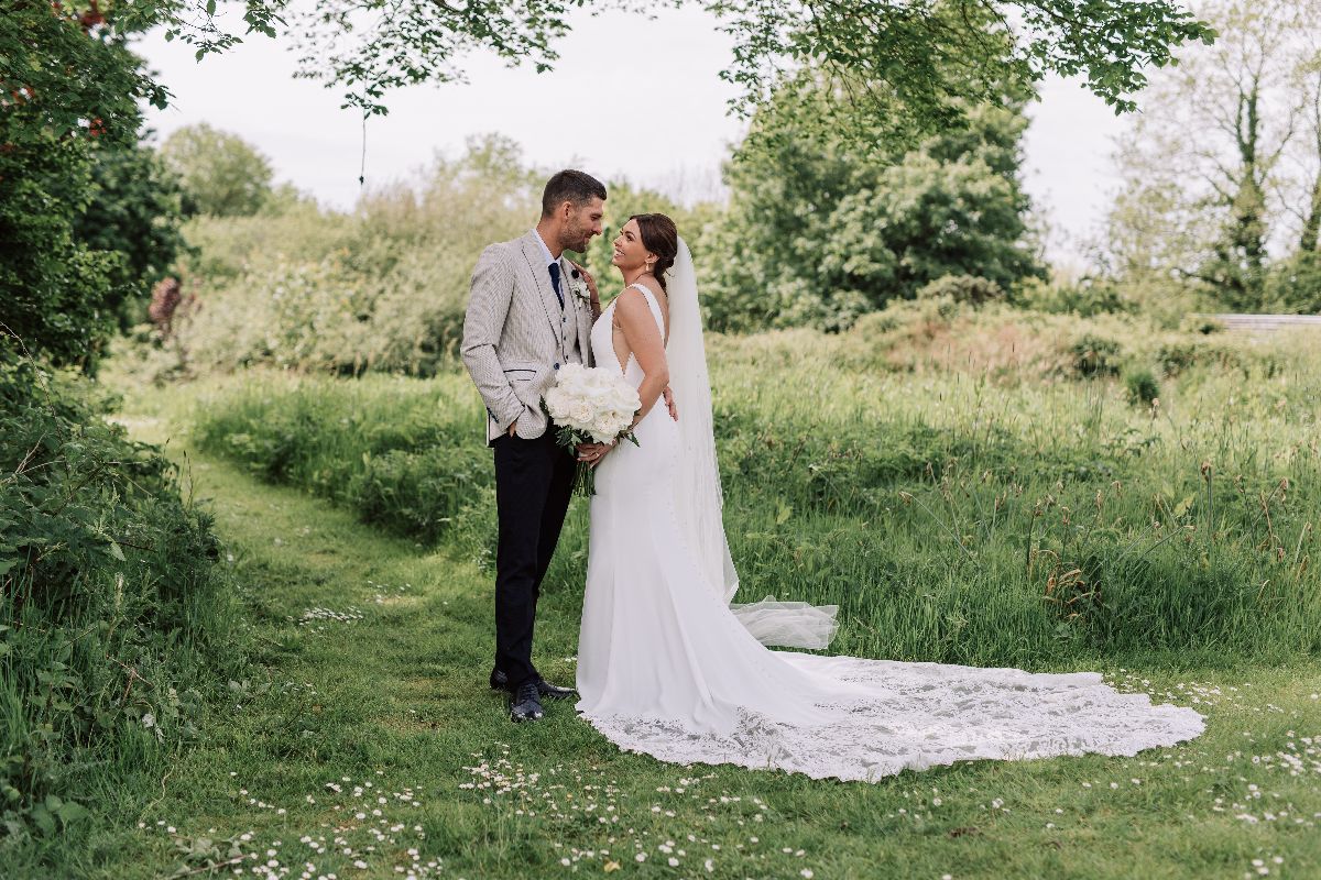 wedding photos in the meadow swansea couple 