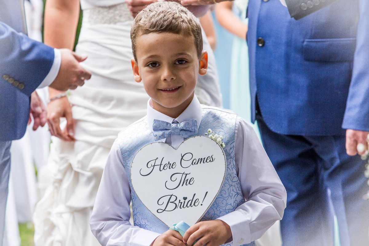 Even the kids have a cheeky grin.