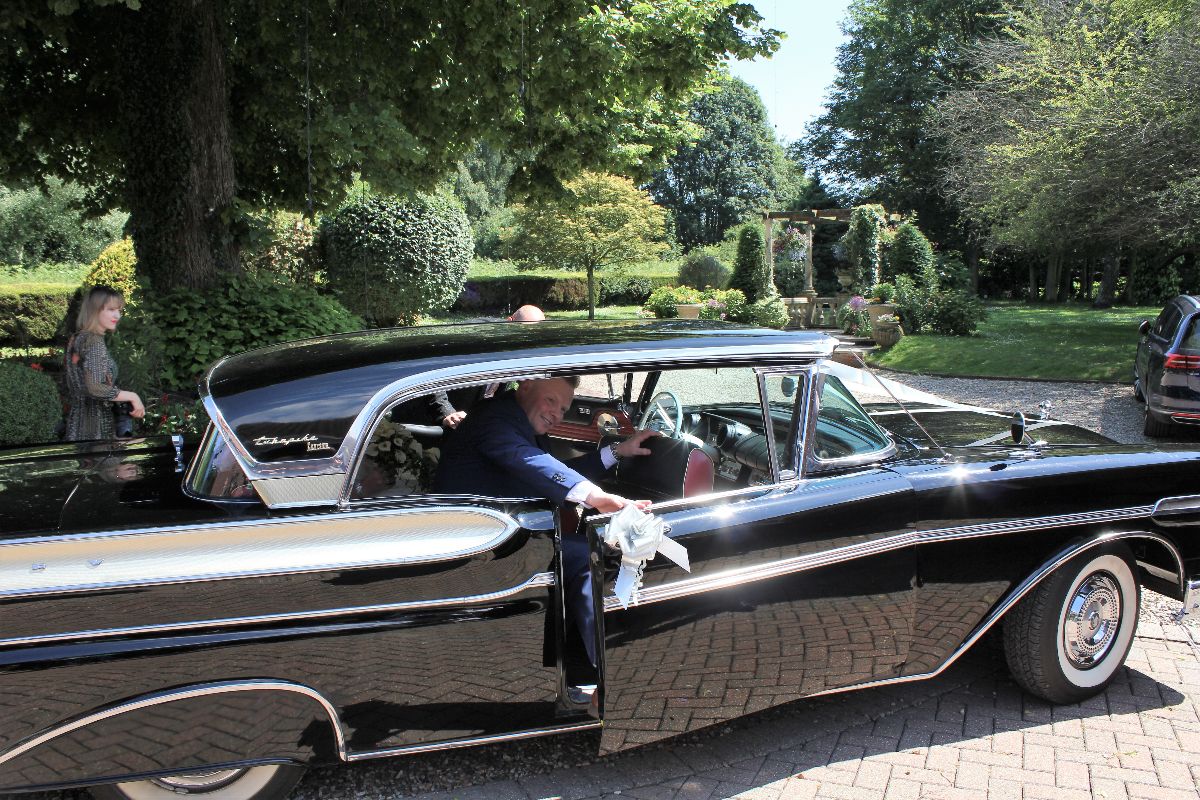 Real Wedding Image for Loren