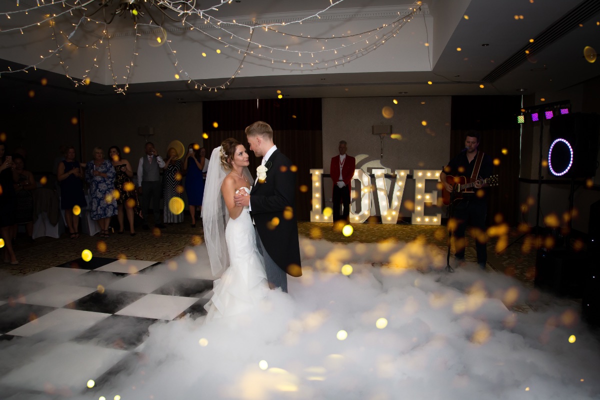 Bride & Groom First Dance