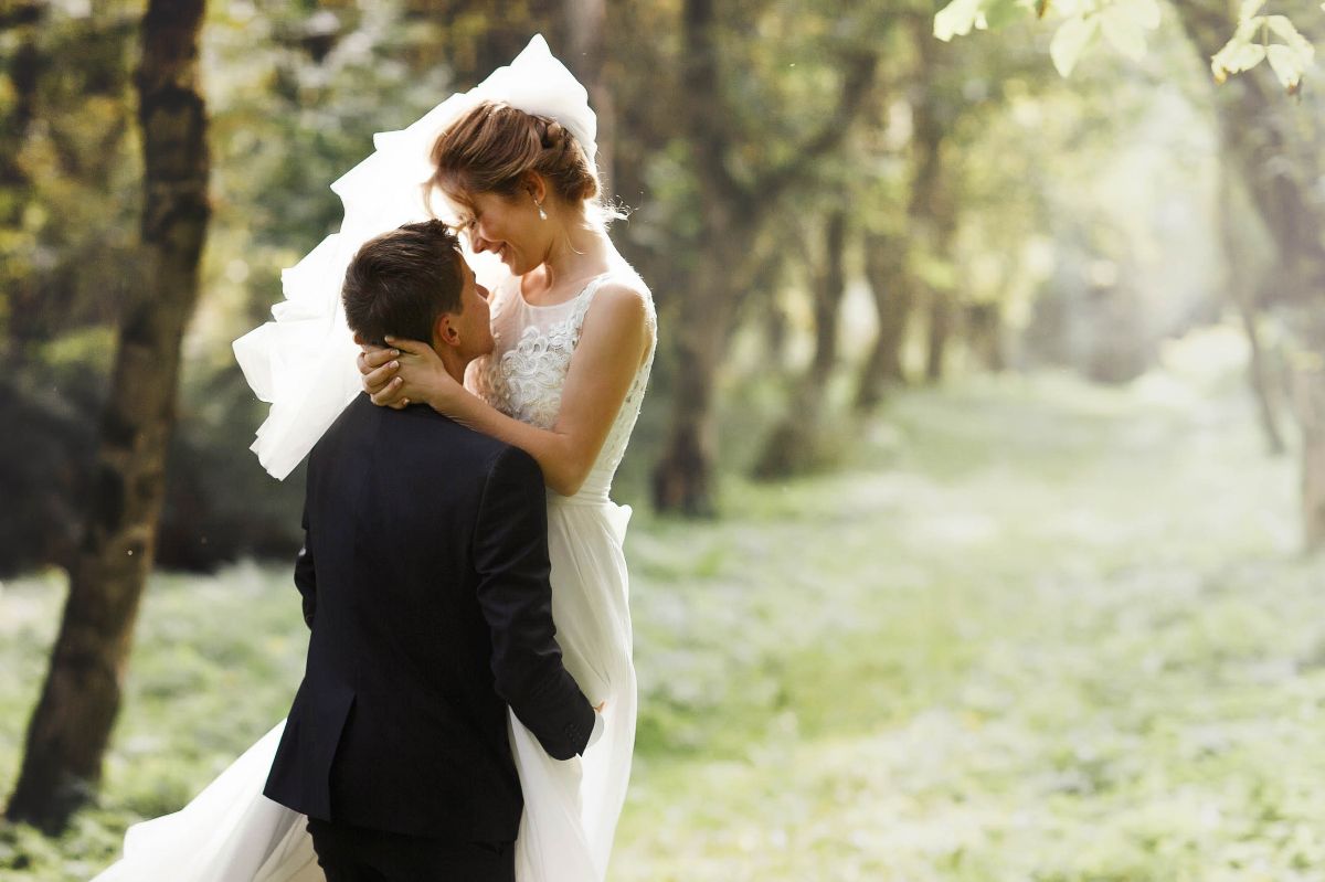 Real Wedding Image for Lucy