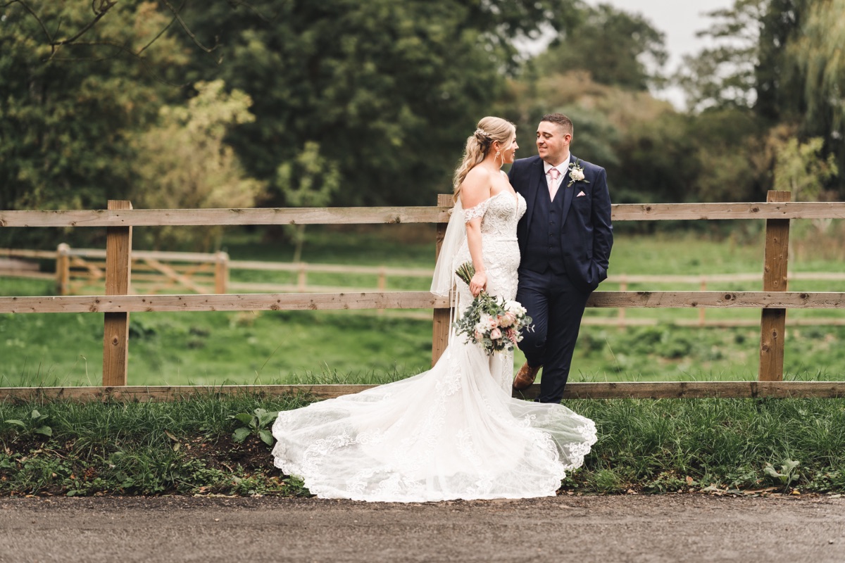 Manor Mews wedding photographer | King