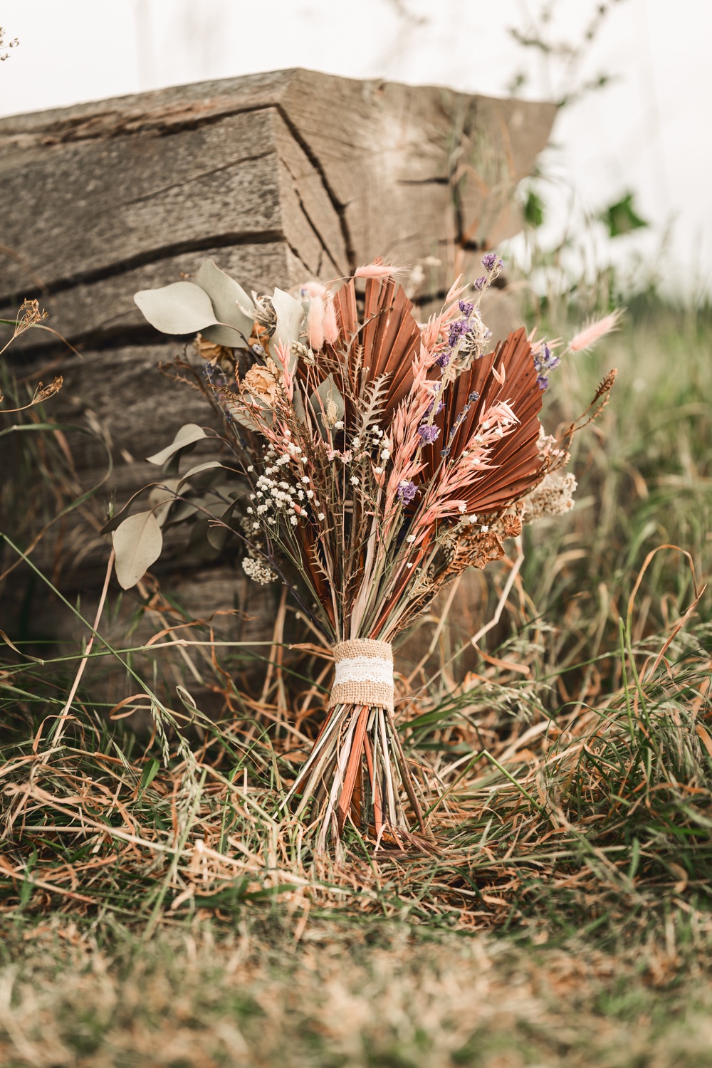 Chloe & James | Red Barn King