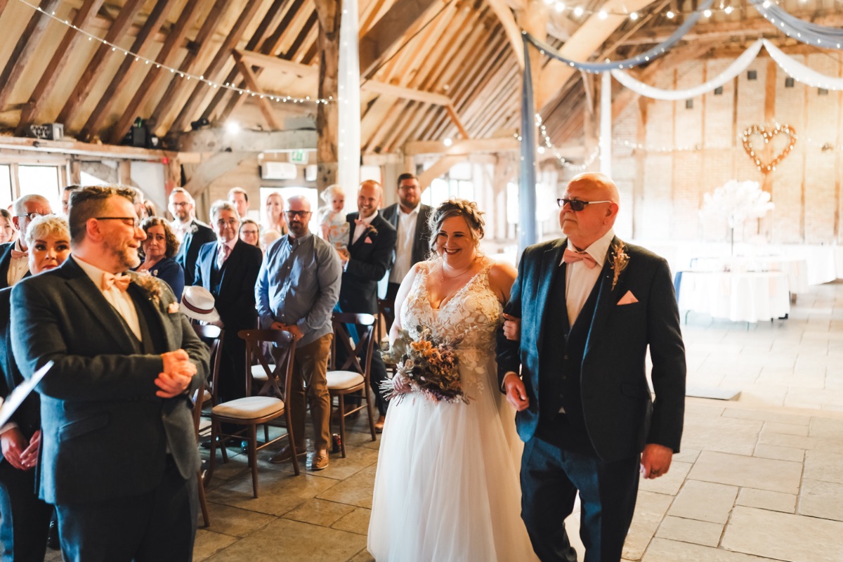 Chloe & James | Red Barn King's Lynn Wedding Photos | Norfolk Wedding Photographer