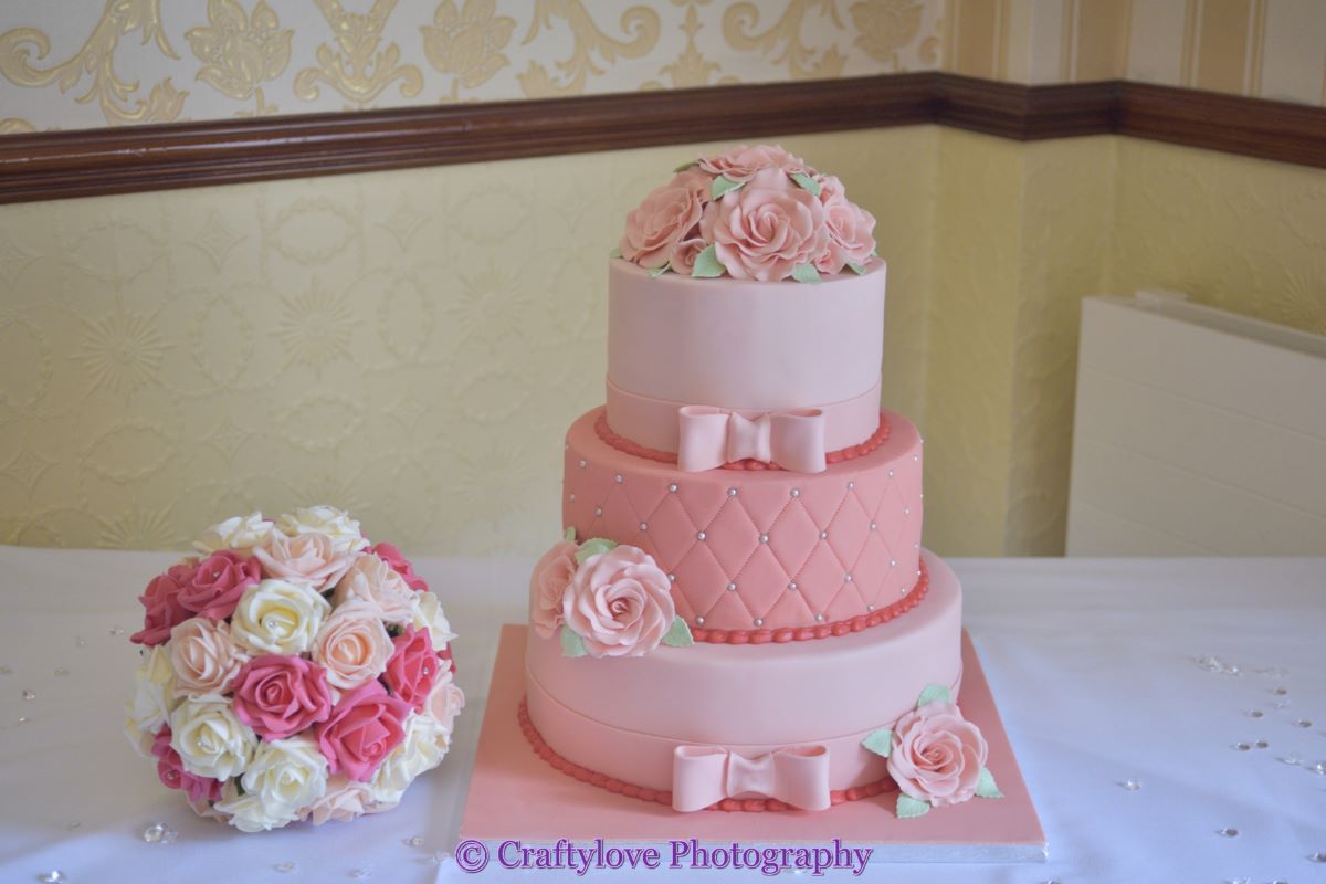 A lovely wedding at Kings croft hotel, Craftylove Photography