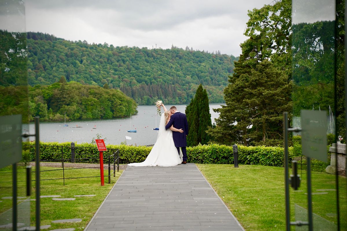 Love in the Lakes