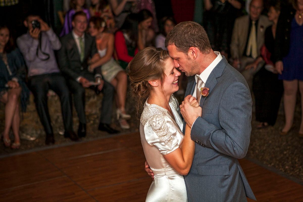 Real Wedding Image for Leonie