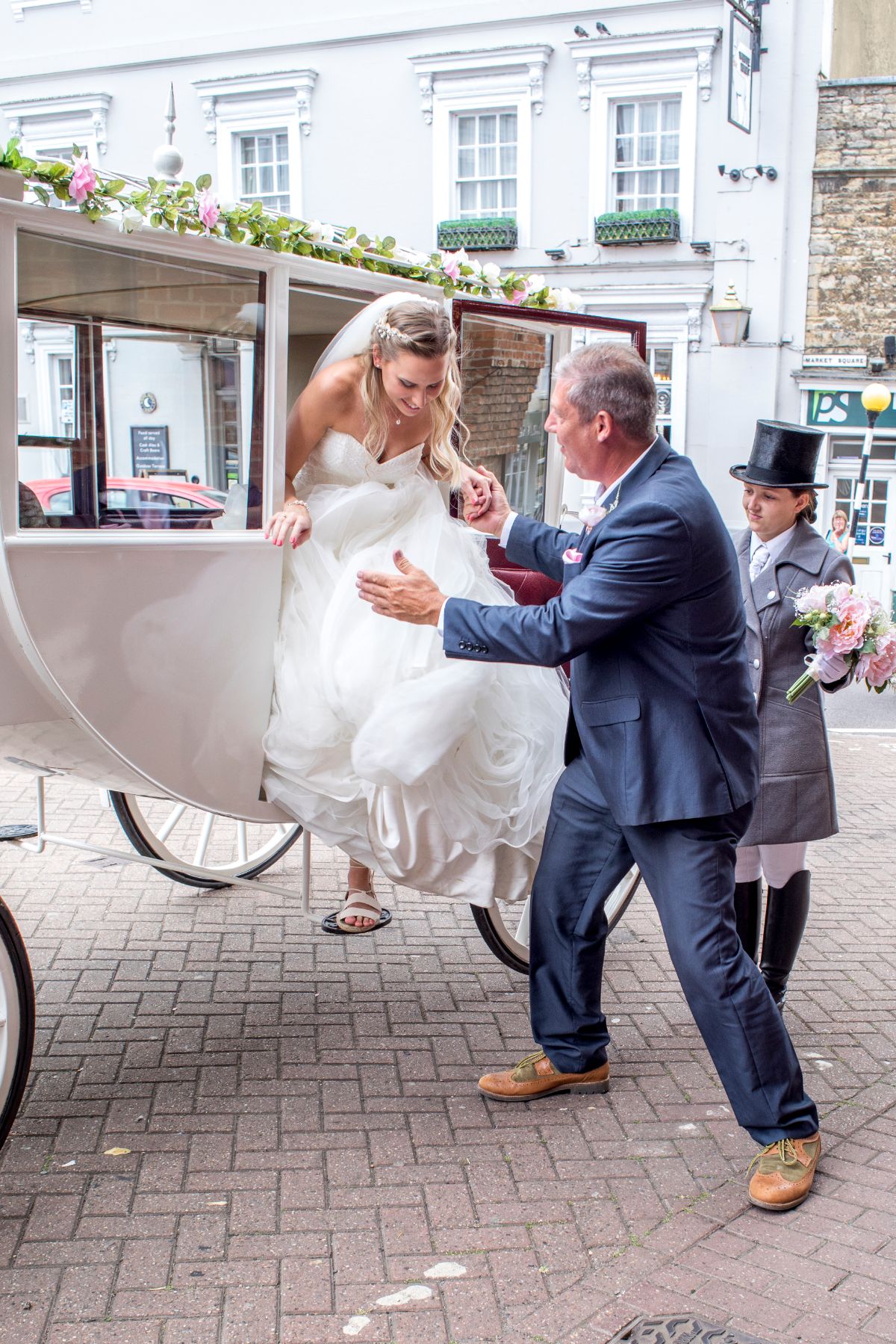 Real Wedding Image for Izzy