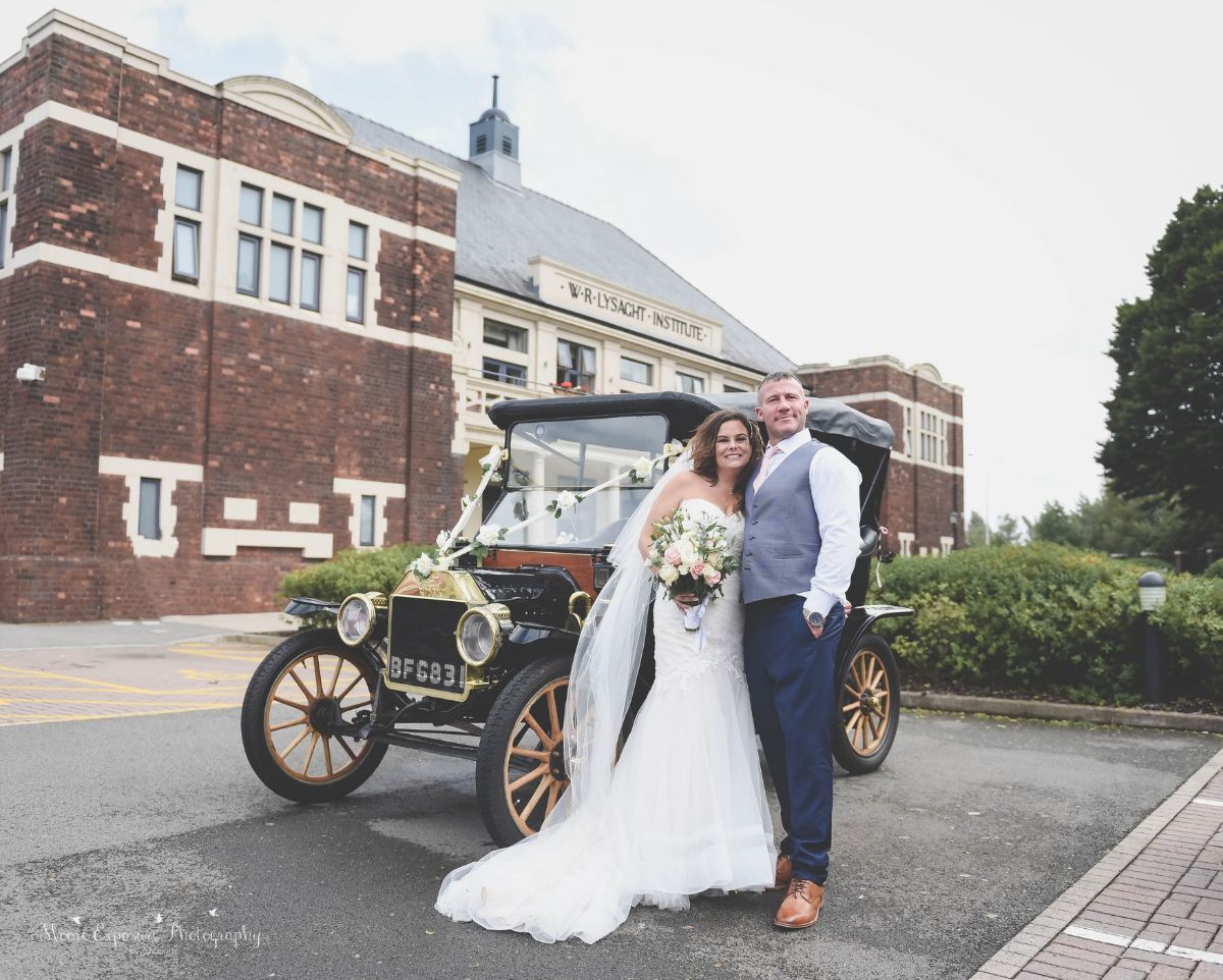 Real Wedding Image for Gemma & Lee