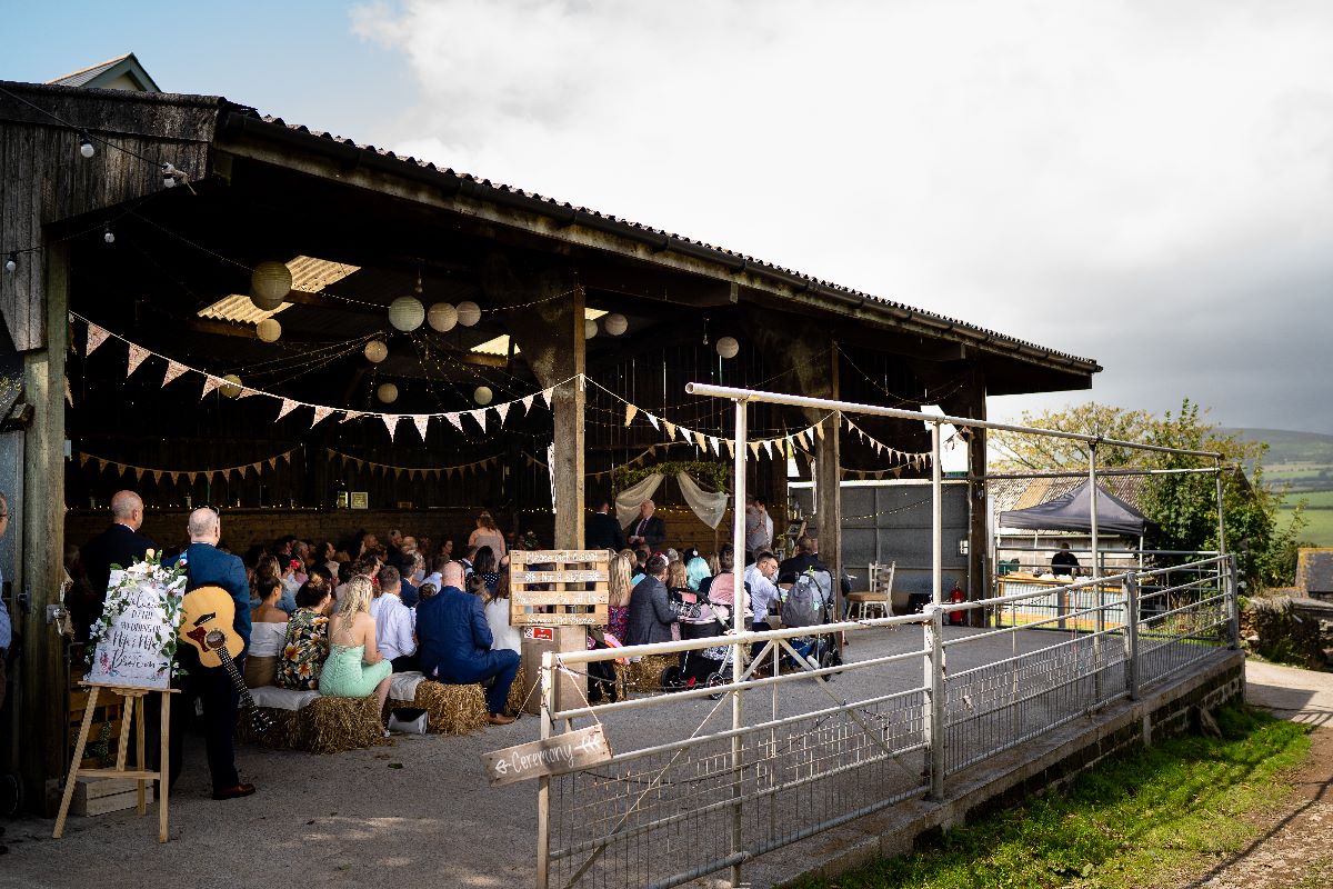 Real Wedding Image for Leanne & Alan