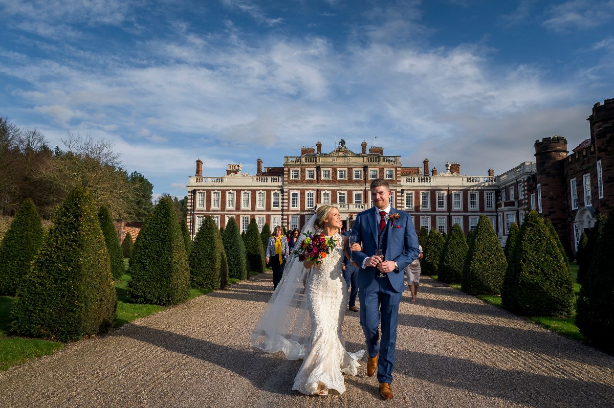 Jen & Dan's magical winter wedding