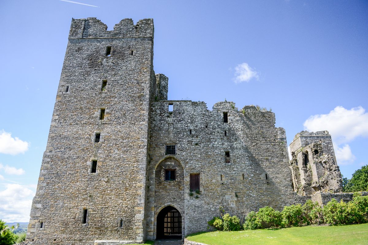 Portcullis entrance