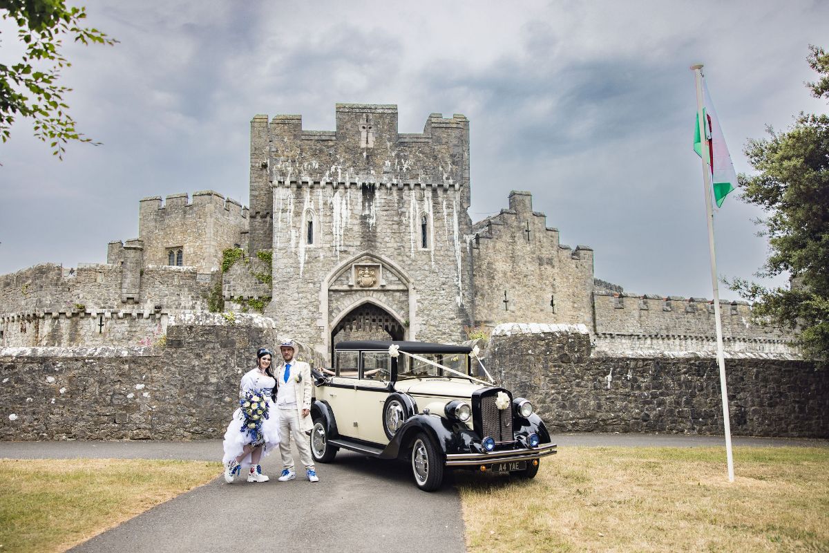 Real Wedding Image for Robin