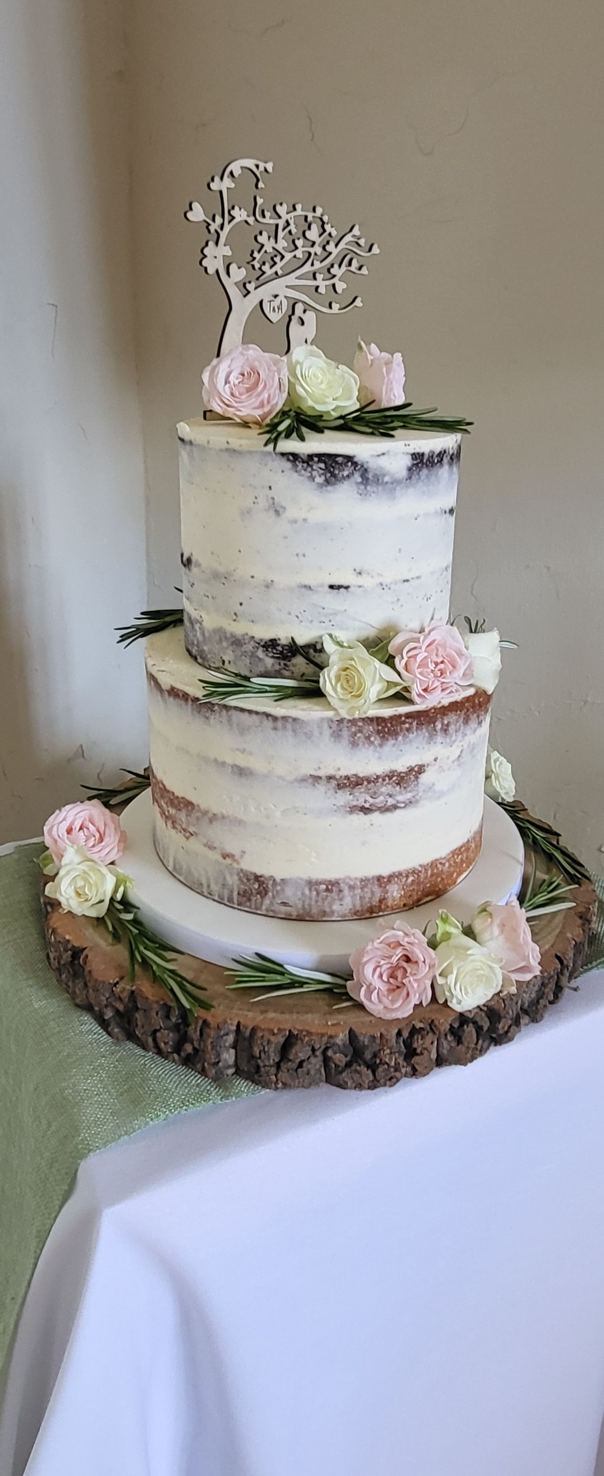 Real Wedding Image for Anna & Tom