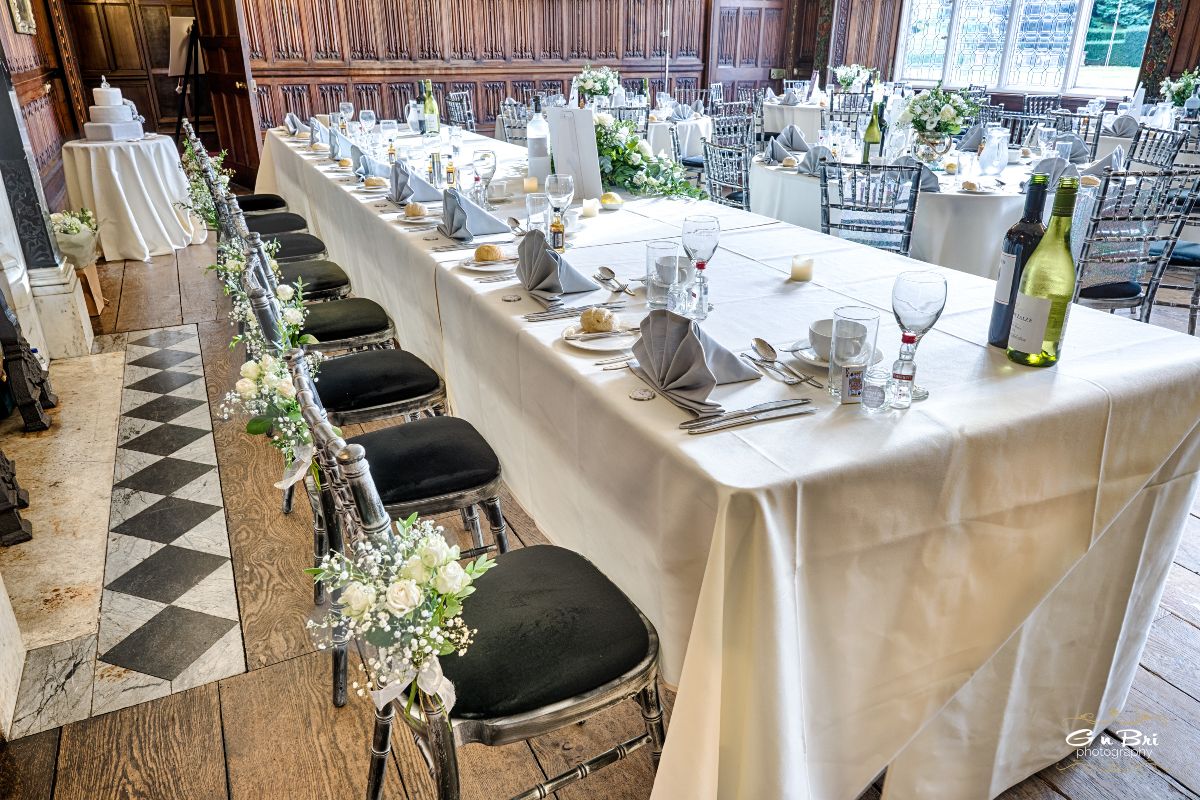 What a gorgeous top table