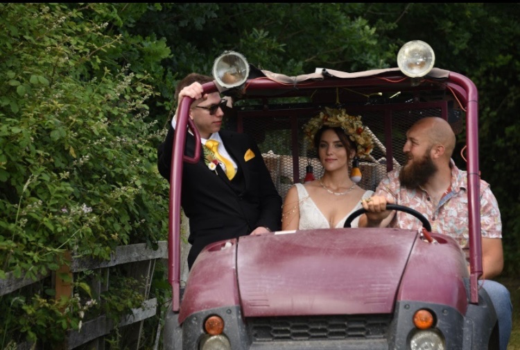 My chauffeur and my body guard.
Stuart Mole Photography.