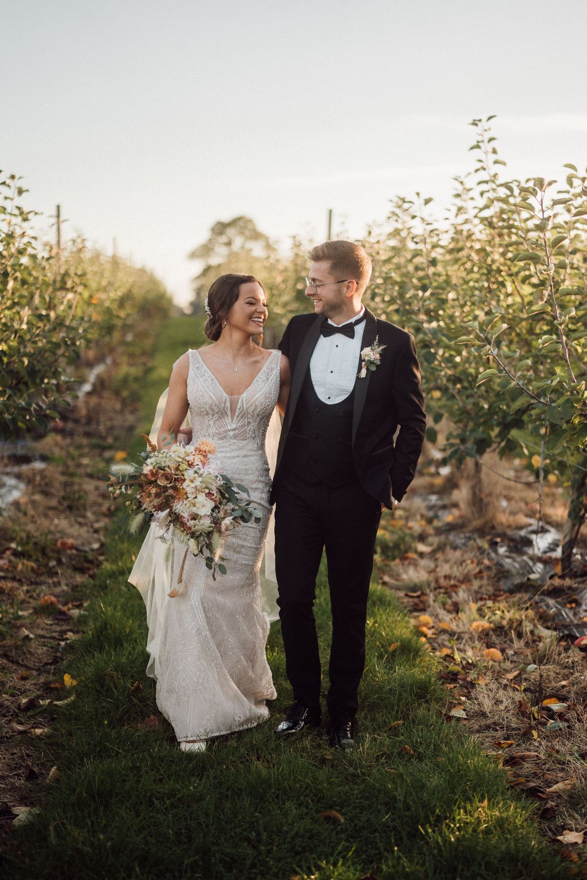 A stroll in the orchards at Norwood Park