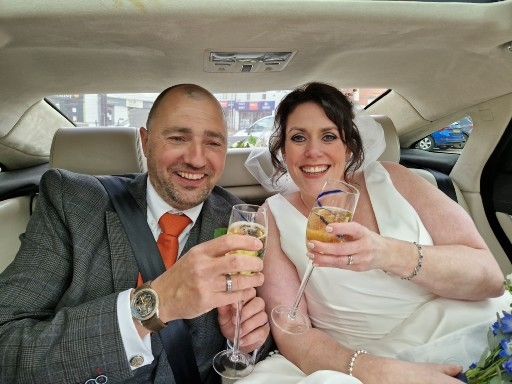 Jaguar wedding car & champagne service