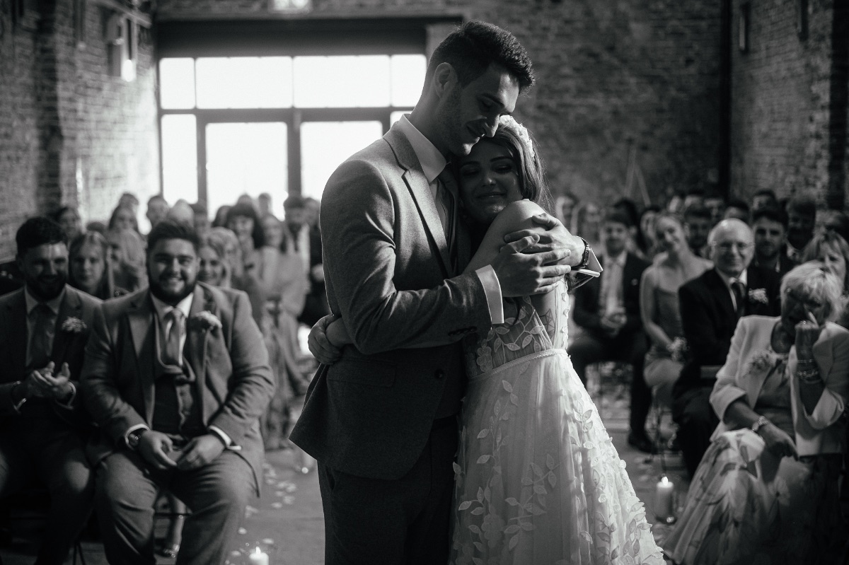 Full wedding at simondewey.co.uk